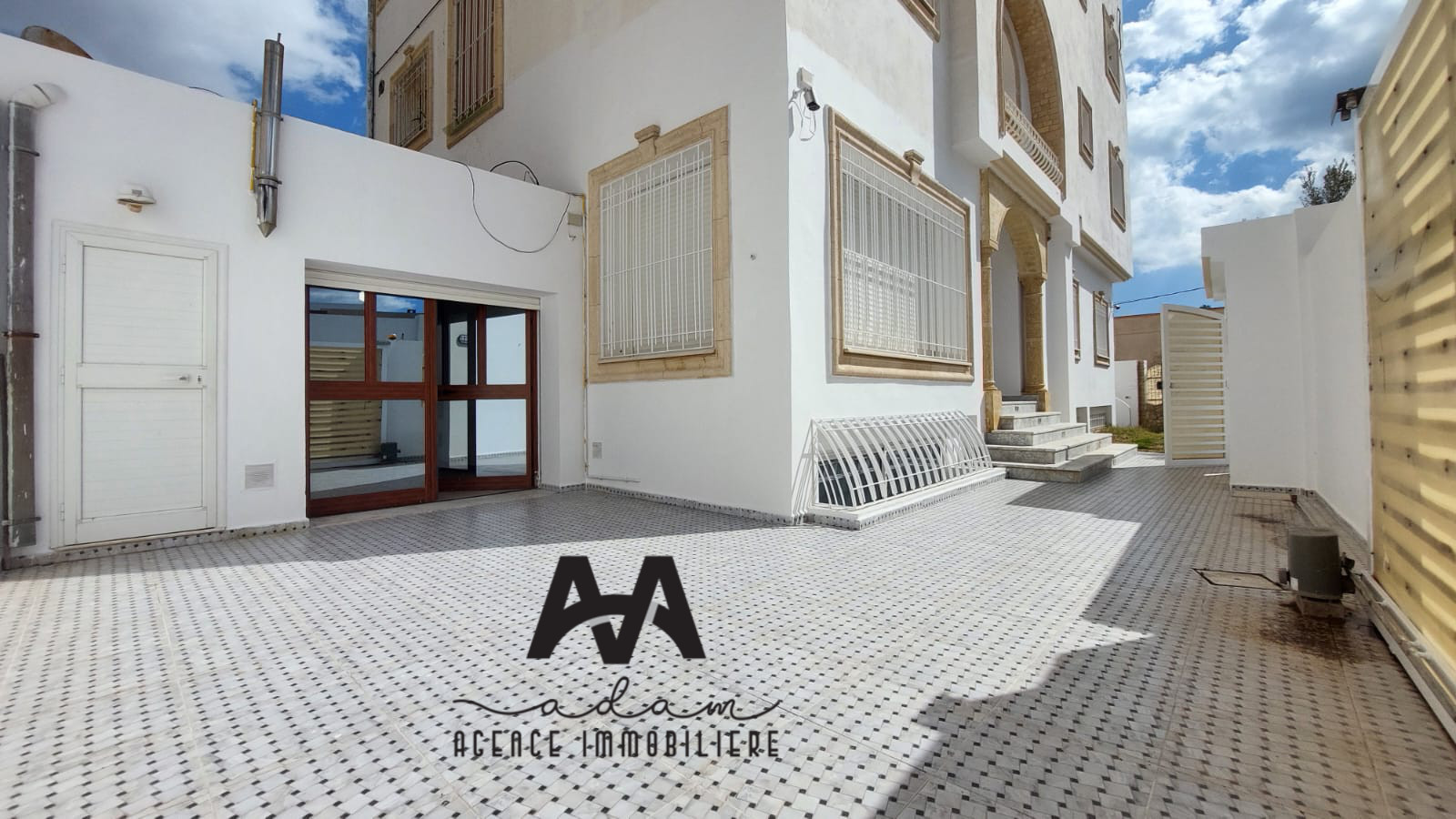 Duplex S+4 à Nabeul
