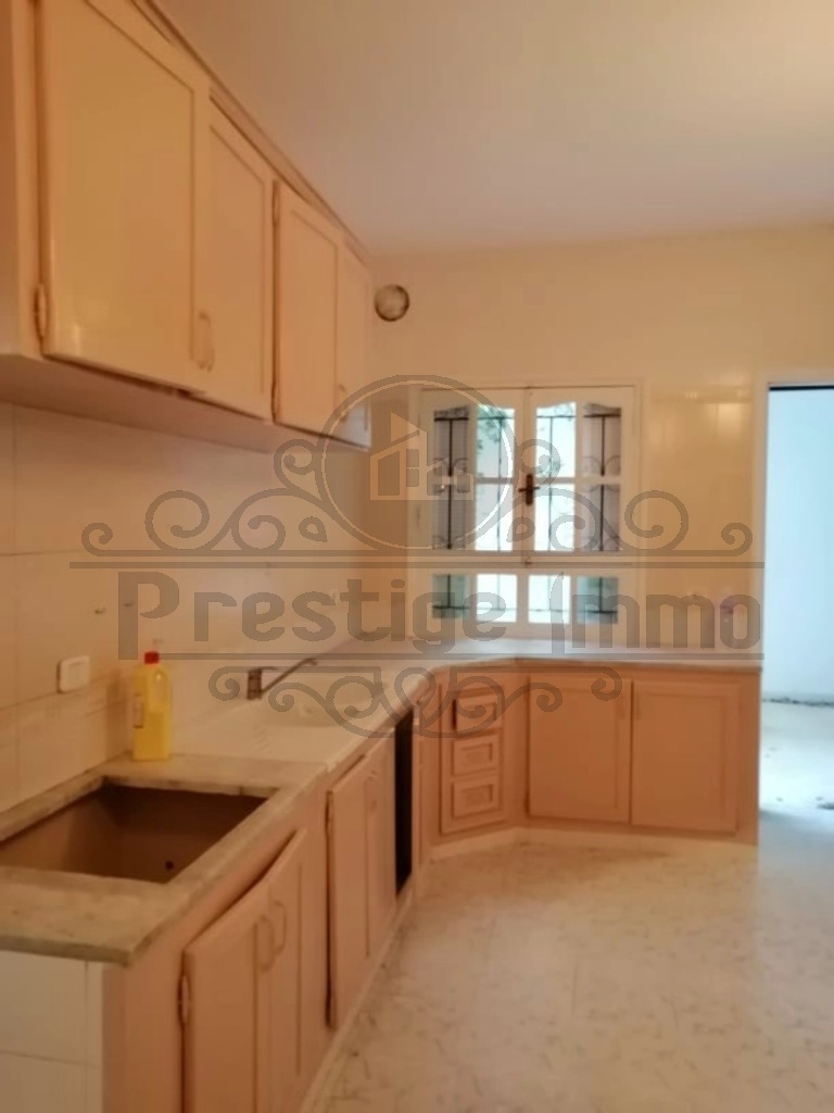 Ground Floor Villa in Ain Mariem, Bizerte: Your Ideal New Home!