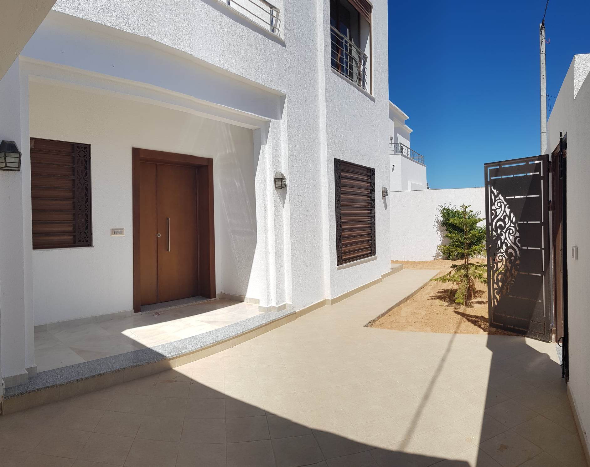 Villa très bien placé à Houmet Souk