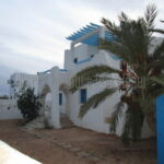 Photo-1 : Belle villa meublée avec piscine à Tézdaine – Djerba