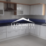 Photo-1 : Villa S+11 aux berges du lac 1