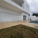 Photo-3 : Villa S+4 à Gammarth