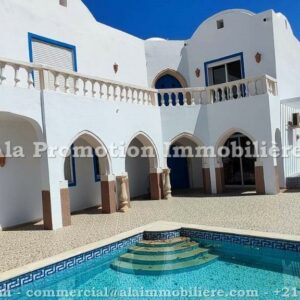 Superbe villa avec piscine à Djerba