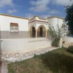 Photo-1 : Belle Maison plain pied avec piscine à Tézdaine – Djerba