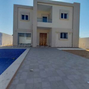 Coquette villa avec piscine à Tézdaine – Djerba
