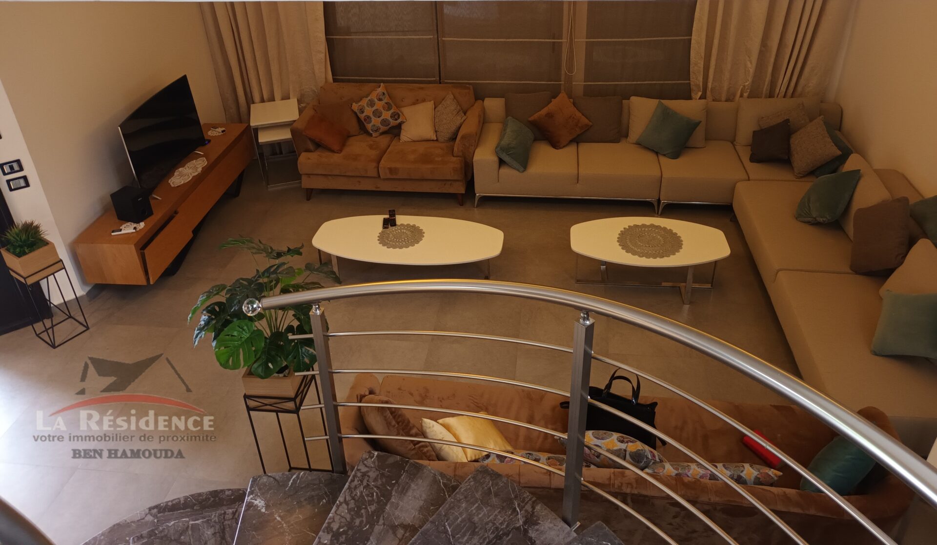 Luxury Three-Story Villa with Pool in Corniche, Bizerte