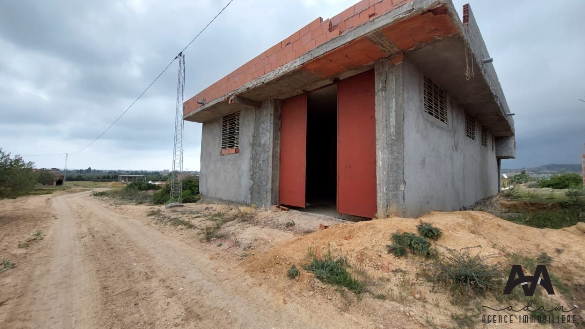 Dépôt de 167m² à Dagdoug, Nabeul