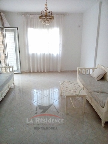Furnished Apartment in Sidi Salem, Bizerte, with Beachfront Views