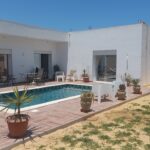Photo-1 : Belle villa meublée pour les vacances à Guecheine – Djerba