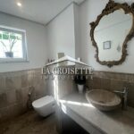Photo-5 : Villa S+4 vue sur mer avec piscine à La Marsa