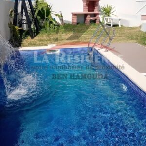 Appartement meublé avec piscine à corniche, Bizerte