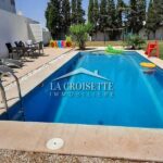 Villa S+6 avec piscine à Gammarth