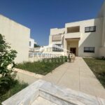 Villa S+5 avec piscine à la Marsa