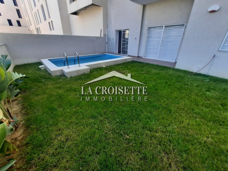 Duplex S+3 avec piscine aux jardins de Carthage