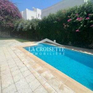 Villa S+4 avec piscine à Gammarth