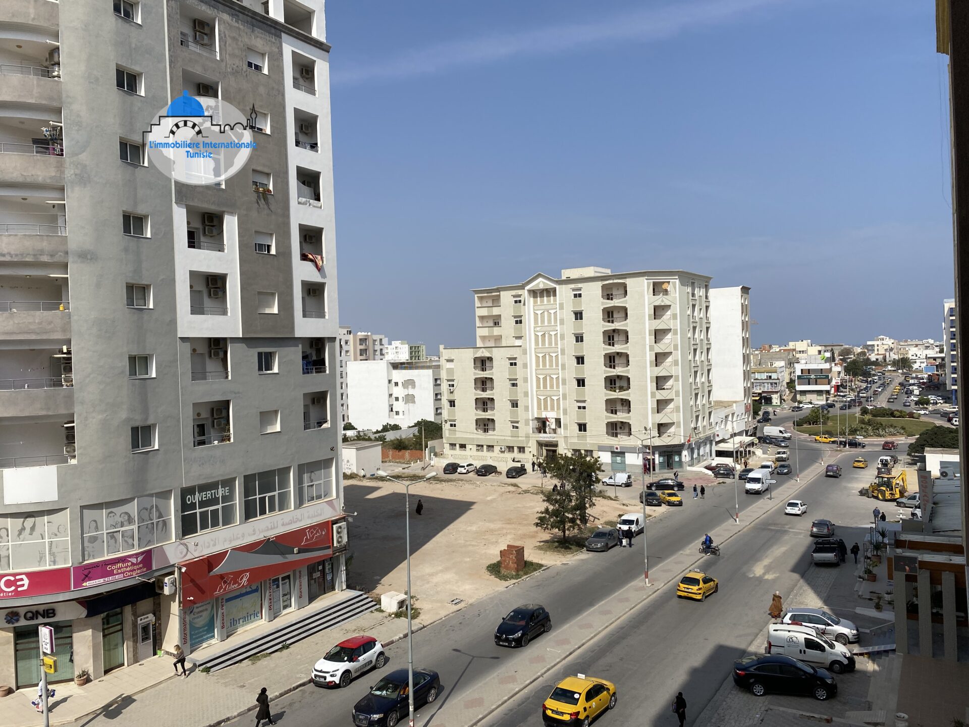 Your Ideal Workspace in Sahloul: A+3 Office for Rent