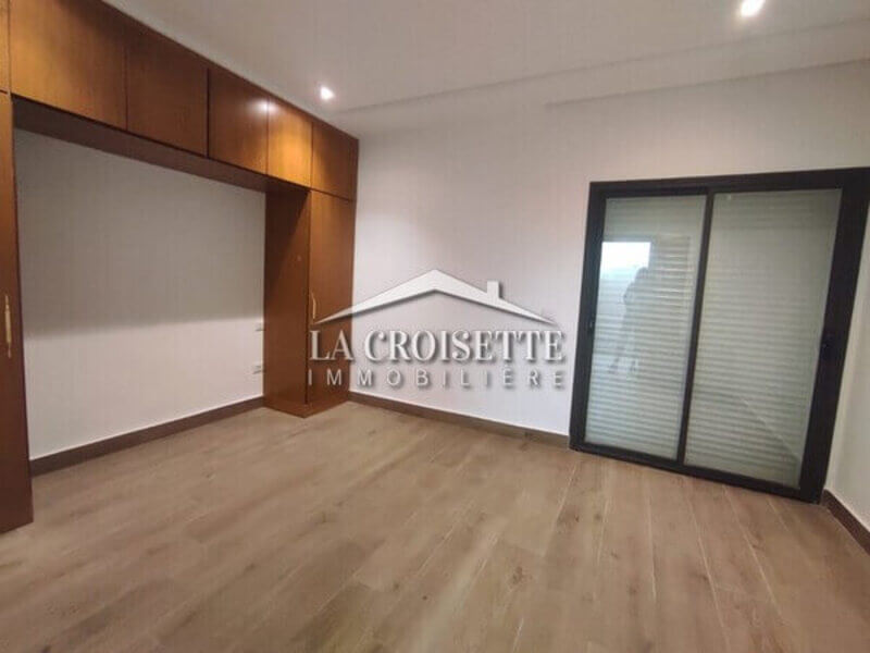 Triplex S+4 aux jardins de Carthage