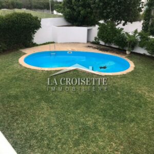 Villa S+5 avec piscine à la Marsa