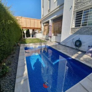 S+1 avec piscine à Chotrana 1