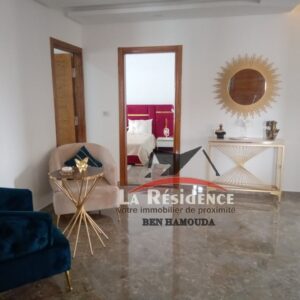 Appartement haut standing au 2 éme étage richement meublé situé à Corniche Bizerte