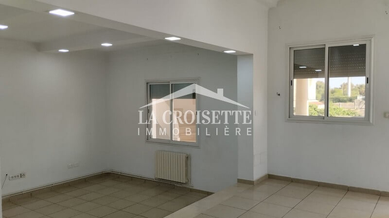 Étage de villa S+3 à l'Aouina