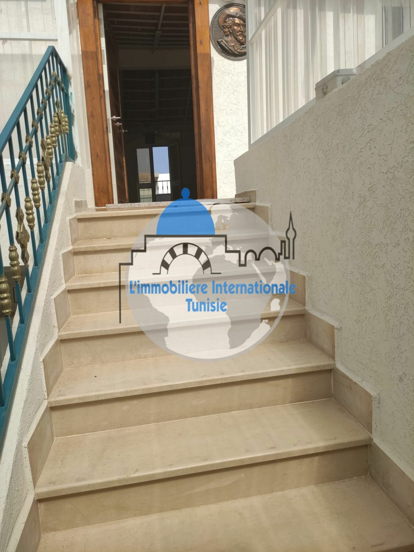 Unfurnished S+2 Apartment in Sahloul 4: Your New Haven of Peace!