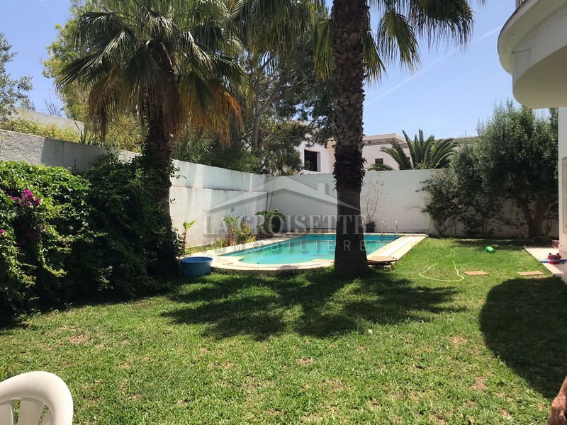 Luxury Villa S+4 with Pool in Gammarth: An Elegant Haven for Upscale Living