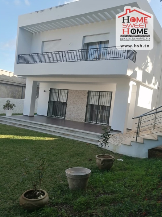 Ground Floor of Villa Inessa in Bizerte: A Haven of Peace by the Sea