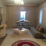Étage de villa S+3 vide indépendant à la Marsa
