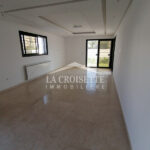 Appartement S+4 avec terrasse à la Soukra