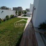 Appartement avec piscine à la Soukra