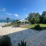 Photo-13 : Villa S+4 vue sur mer avec piscine à Gammarth