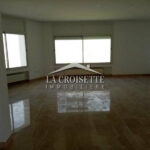 Photo-1 : Villa S+4 avec piscine aux lac 2