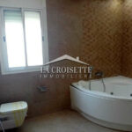 Photo-2 : Villa S+4 avec piscine aux lac 2