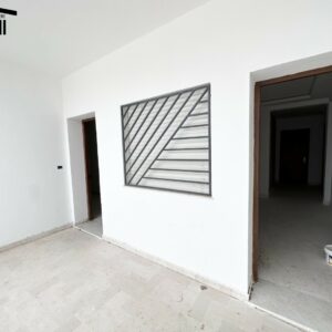 Immeuble 5 Apparts plus Villa à Hammam Lif