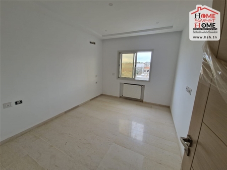 Luxury Apartment in Gammarth Village, Limoges