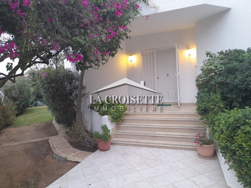 Luxurious S3 Villa in Gammarth: A Haven of Comfort and Elegance