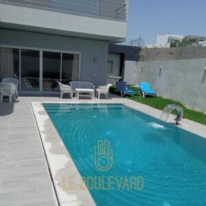 Villa Duplex S+4 Avec Piscine Située à Hammamet Nord