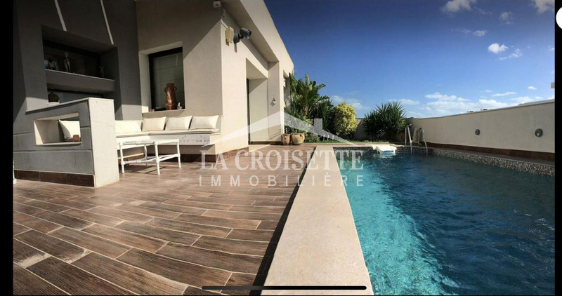 Luxury Penthouse Apartment for Rent in La Soukra