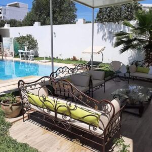 Villa et 4 appartements à Hammamet