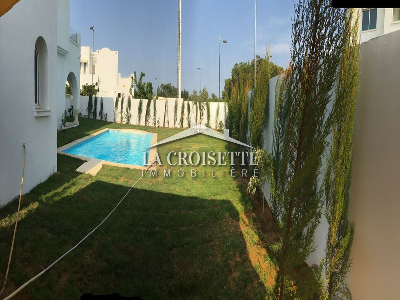 Luxury Villa S+4 with Pool in Gammarth: An Eden of Luxury at Your Fingertips