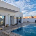 Photo-11 : Coquette villa avec piscine lumineuse