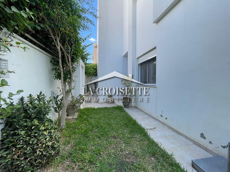 Triplex S+4 avec Jardin