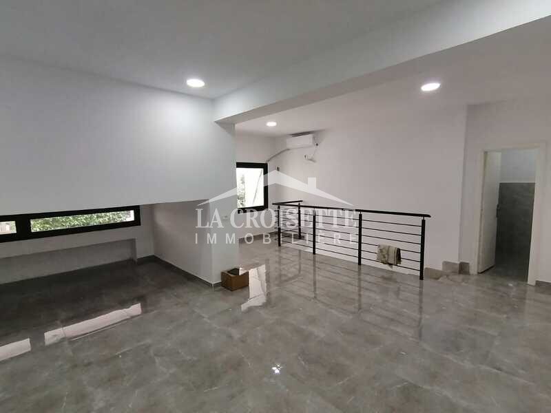 Bureau H+0 Aux Jardins De Carthage