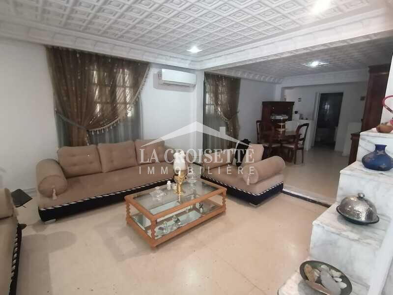 Office Apartment S+4 for Rent in La Marsa