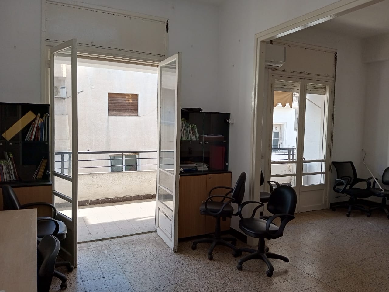 Grand appartement 150 m² dans un immeuble sécurisé
