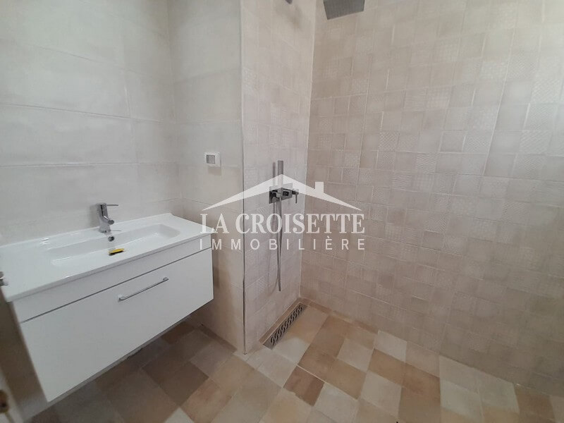 Luxurious Triplex with Garden in La Soukra