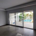 Appartement S+3 Avec Piscine à La Soukra