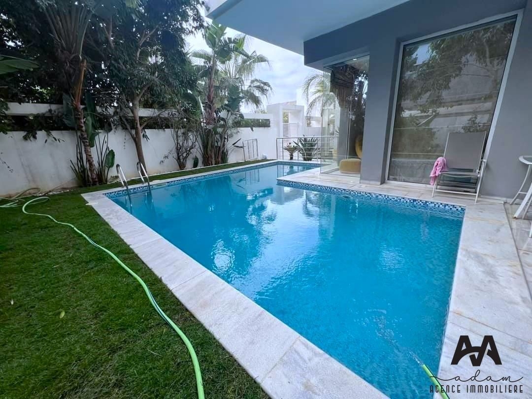 Villa S+4 avec piscine à Nabeul