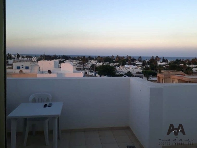 Appartement vue de mer S+1 de 60m² avec terrasse à el Maamoura